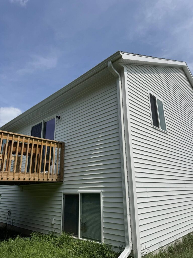 Expertly Installed Seamless Gutters with Custom Sizing